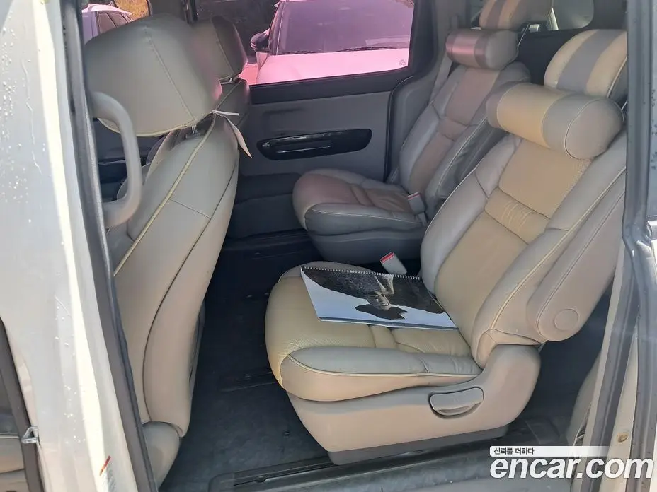 Kia Carnival 2016 2.2 автомат (гидро), фото 9