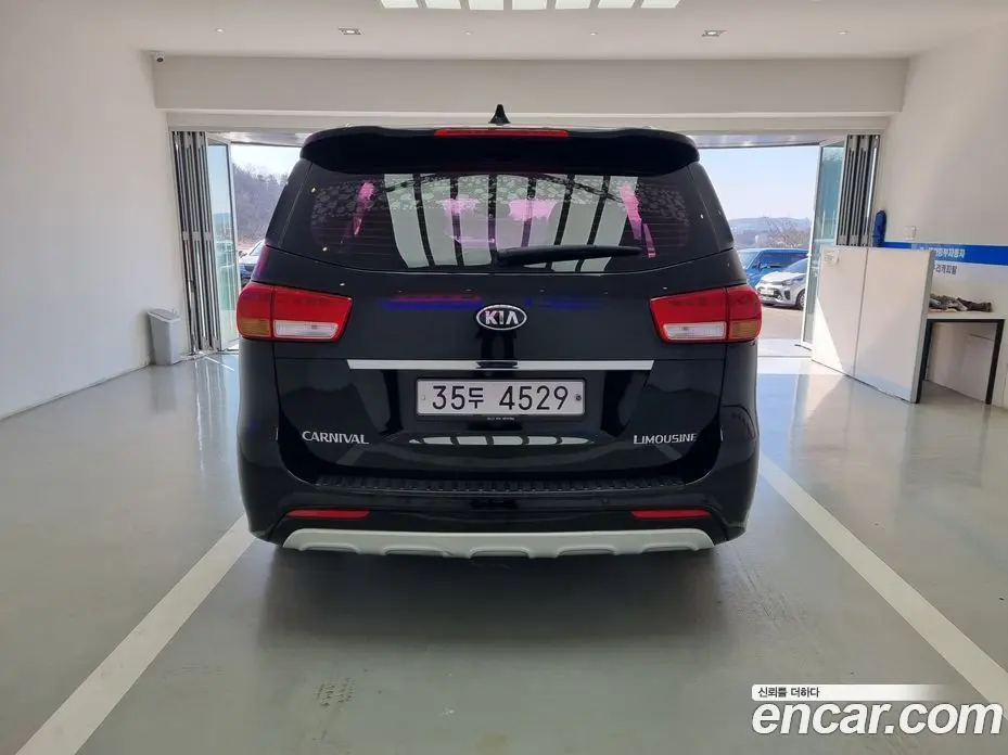 Kia Carnival 2017 2.2 автомат (гидро), фото 4