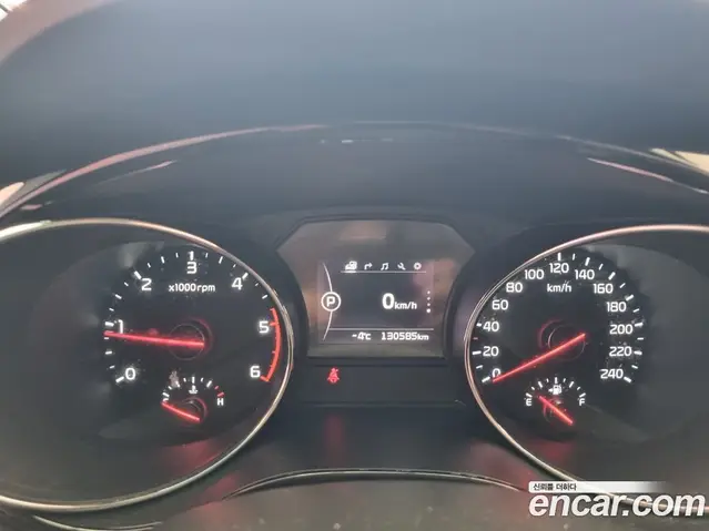 Kia Carnival 2017 2.2 автомат (гидро), миниатюра 8