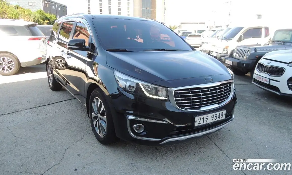 Kia Carnival 2017 2.2 автомат (гидро), фото 3