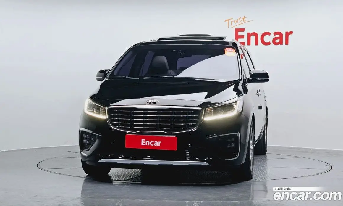 Kia Carnival 2018 2.2 автомат (гидро), фото 3