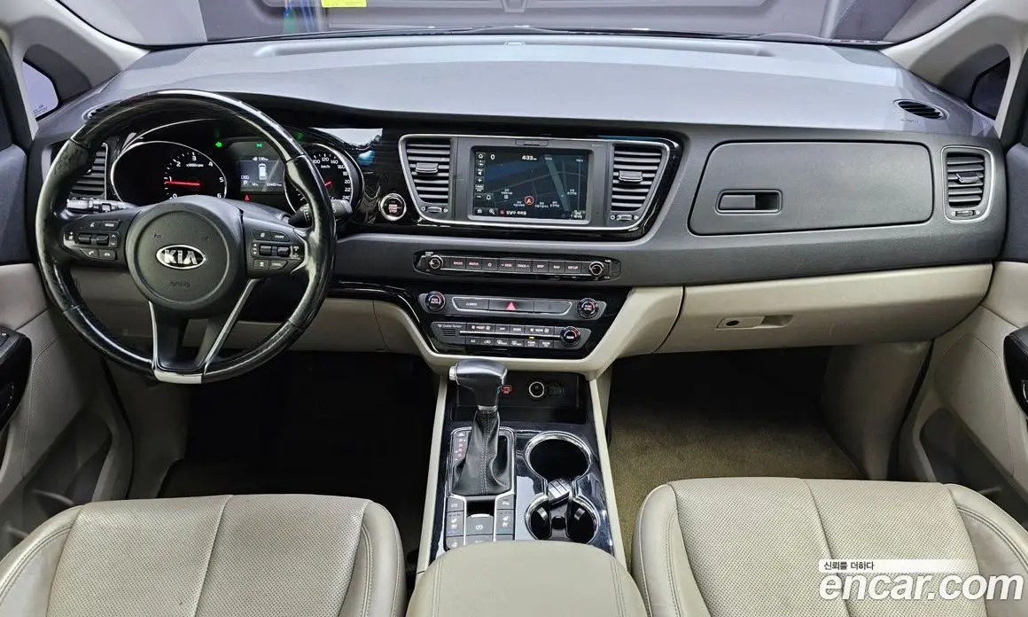 Kia Carnival 2018 2.2 автомат (гидро), фото 7