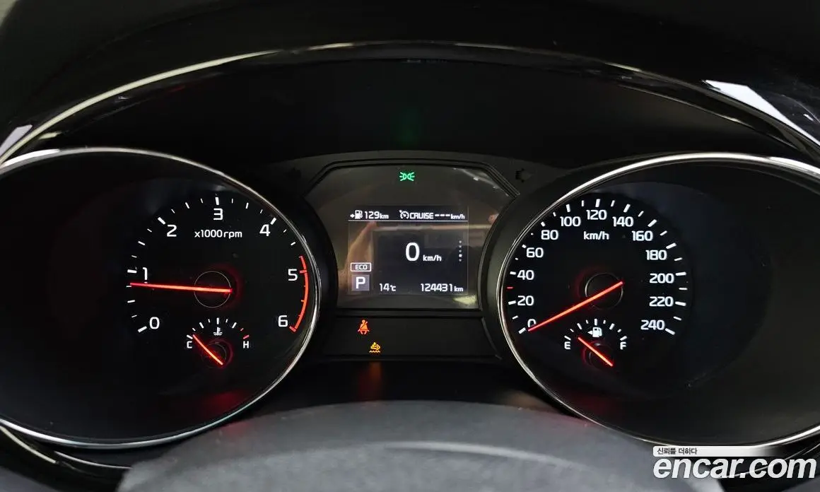 Kia Carnival 2018 2.2 автомат (гидро), фото 8