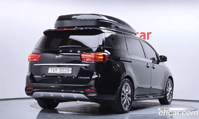 Kia Carnival 2018 3.3 автомат (гидро), миниатюра 2