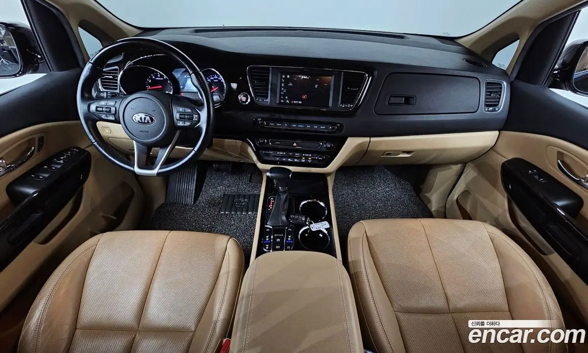 Kia Carnival 2018 3.3 автомат (гидро), фото 7