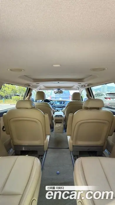 Kia Carnival 2018 2.2 автомат (гидро), фото 11 Kia Carnival 2018 2.2 автомат (гидро), фото 11