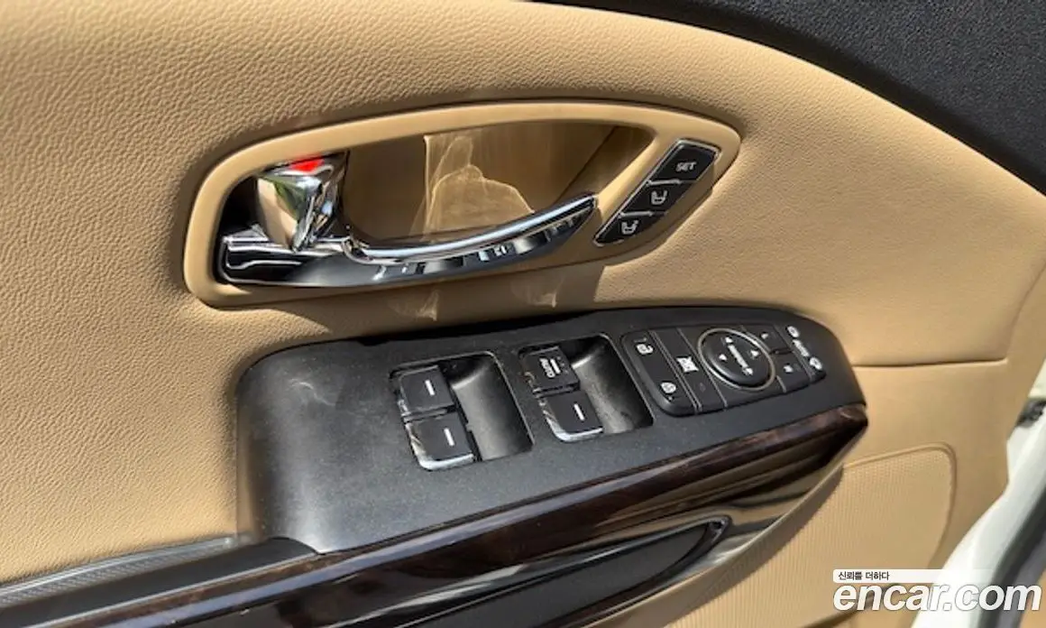 Kia Carnival 2018 2.2 автомат (гидро), фото 15 Kia Carnival 2018 2.2 автомат (гидро), фото 15