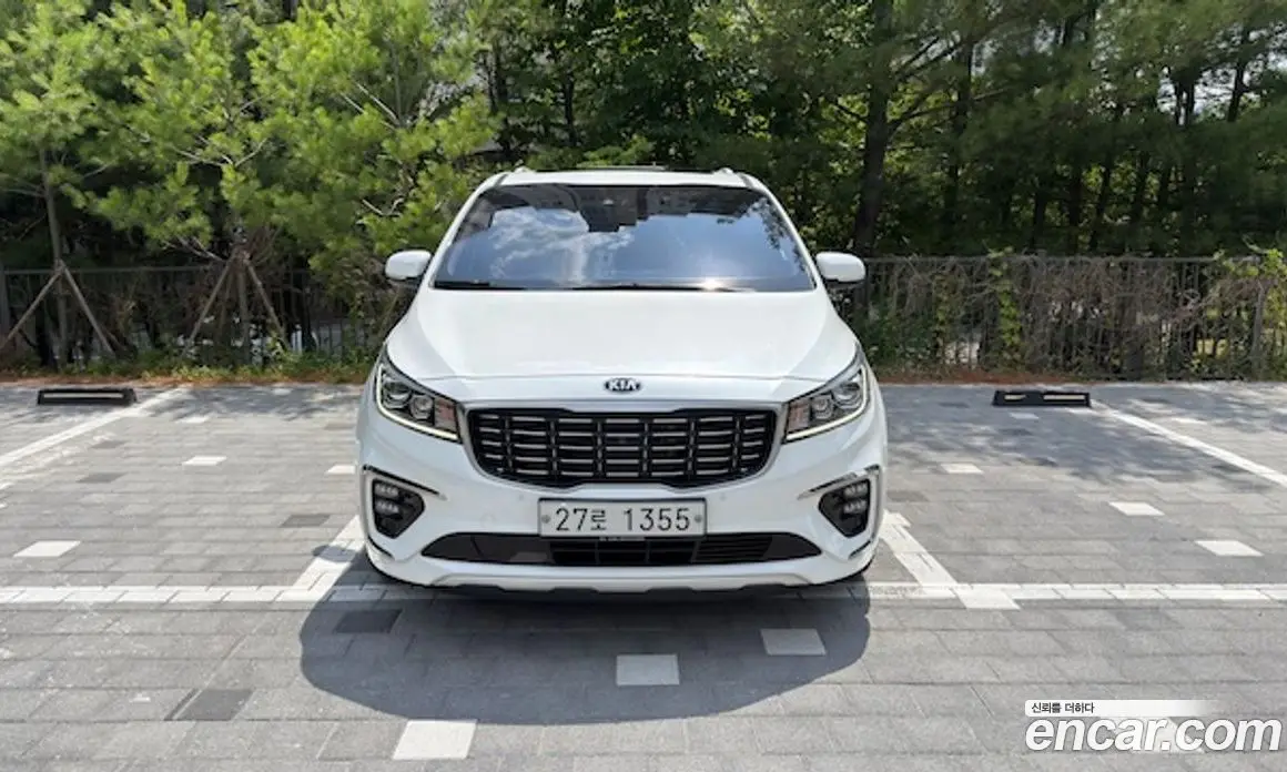 Kia Carnival 2018 2.2 автомат (гидро), фото 3 Kia Carnival 2018 2.2 автомат (гидро), фото 3