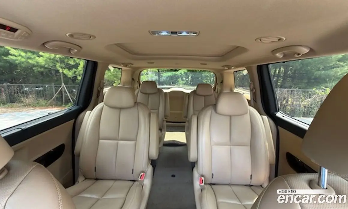 Kia Carnival 2018 2.2 автомат (гидро), фото 7 Kia Carnival 2018 2.2 автомат (гидро), фото 7
