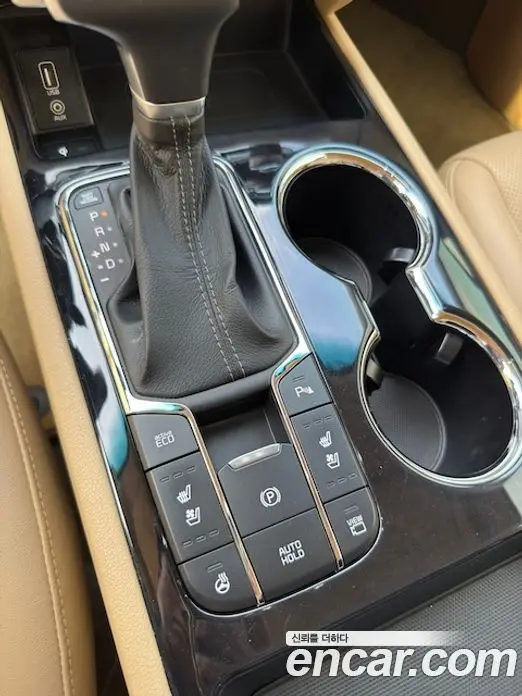 Kia Carnival 2018 2.2 автомат (гидро), миниатюра 9 Kia Carnival 2018 2.2 автомат (гидро), миниатюра 9
