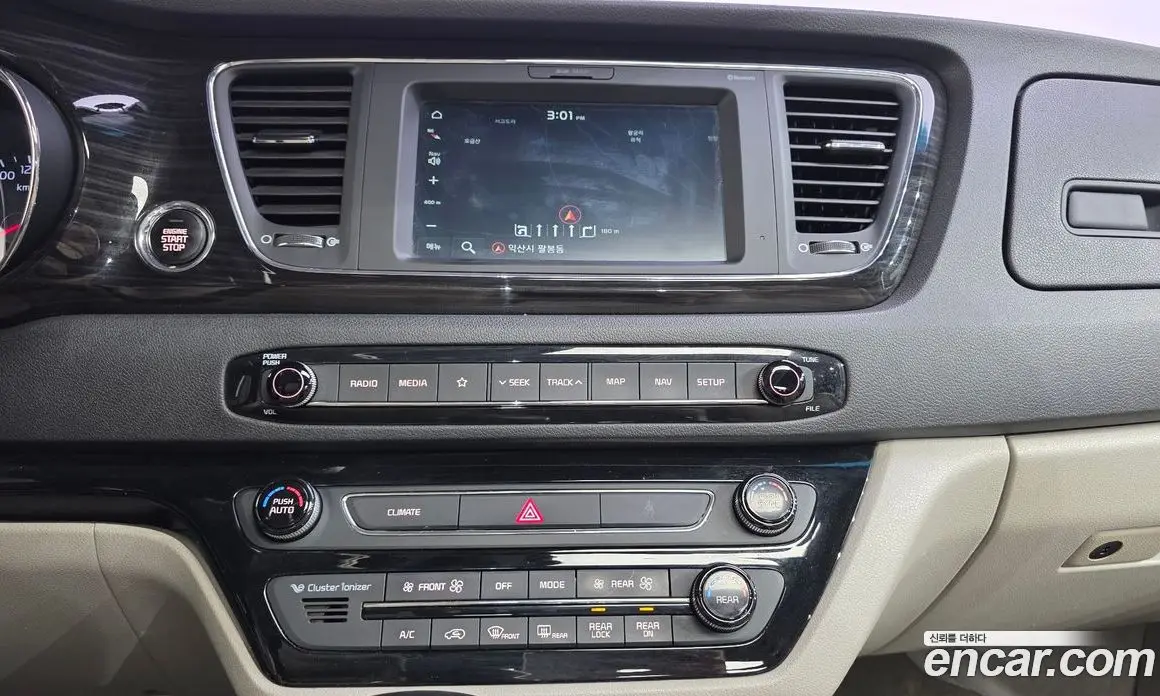 Kia Carnival 2019 2.2 автомат (гидро), фото 15