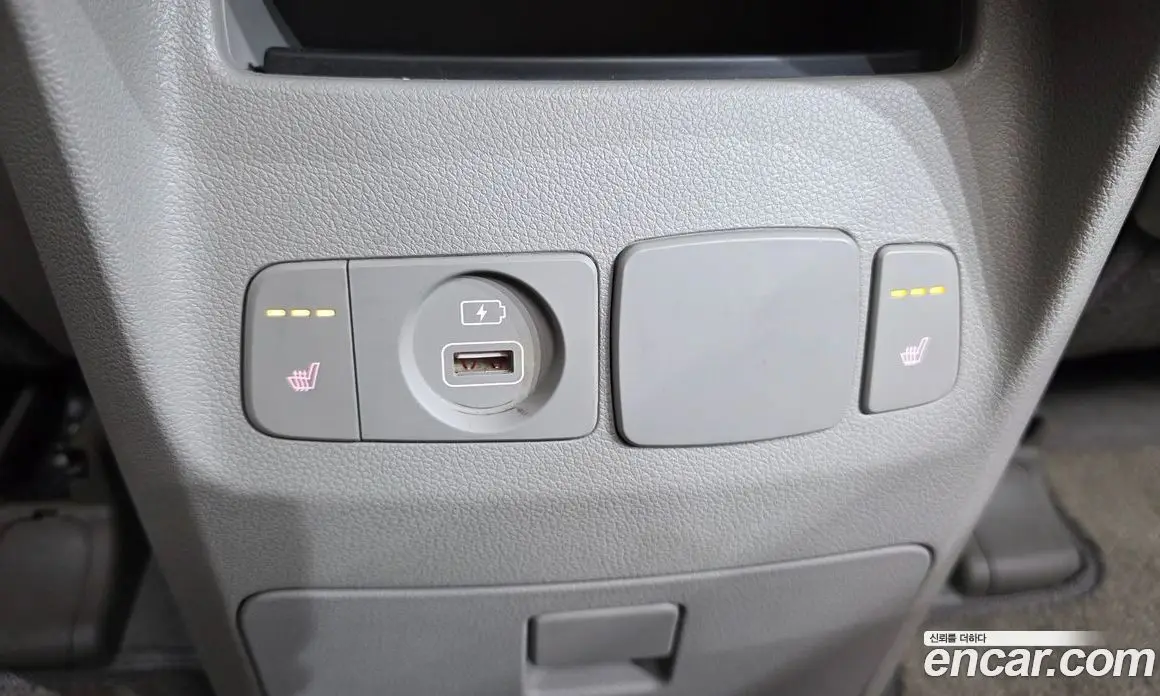 Kia Carnival 2019 2.2 автомат (гидро), фото 19