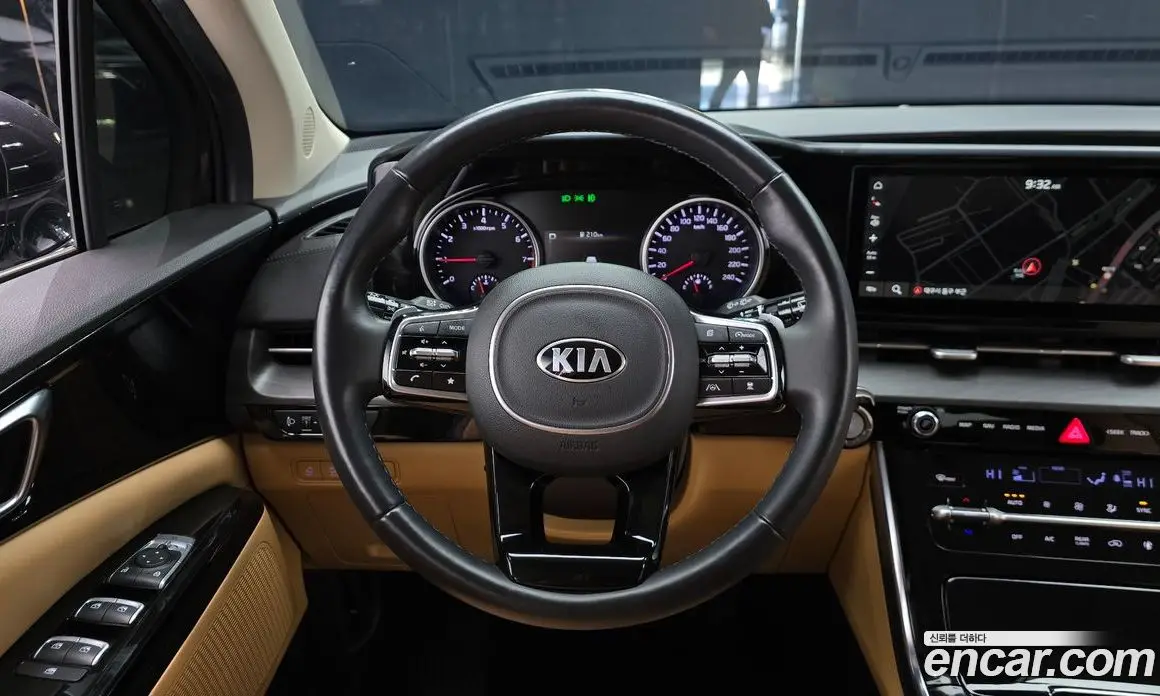 Kia Carnival 2020 3.5 автомат (гидро), фото 13