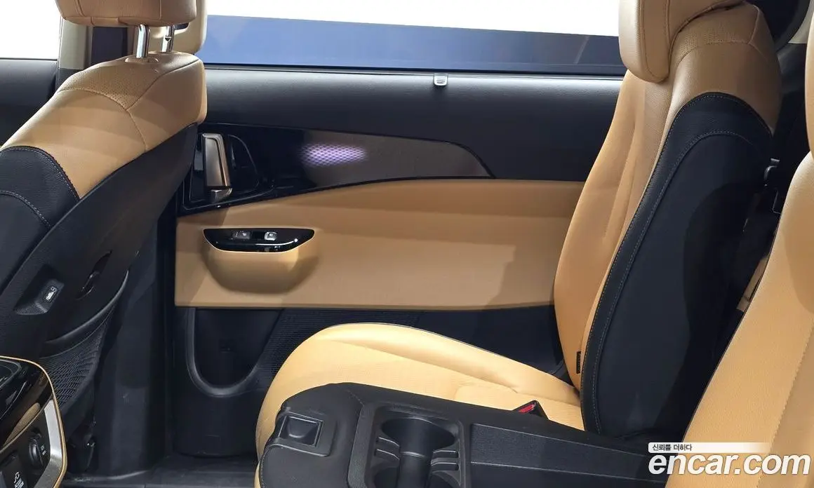 Kia Carnival 2021 2.2 автомат (гидро), фото 15 Kia Carnival 2021 2.2 автомат (гидро), фото 15