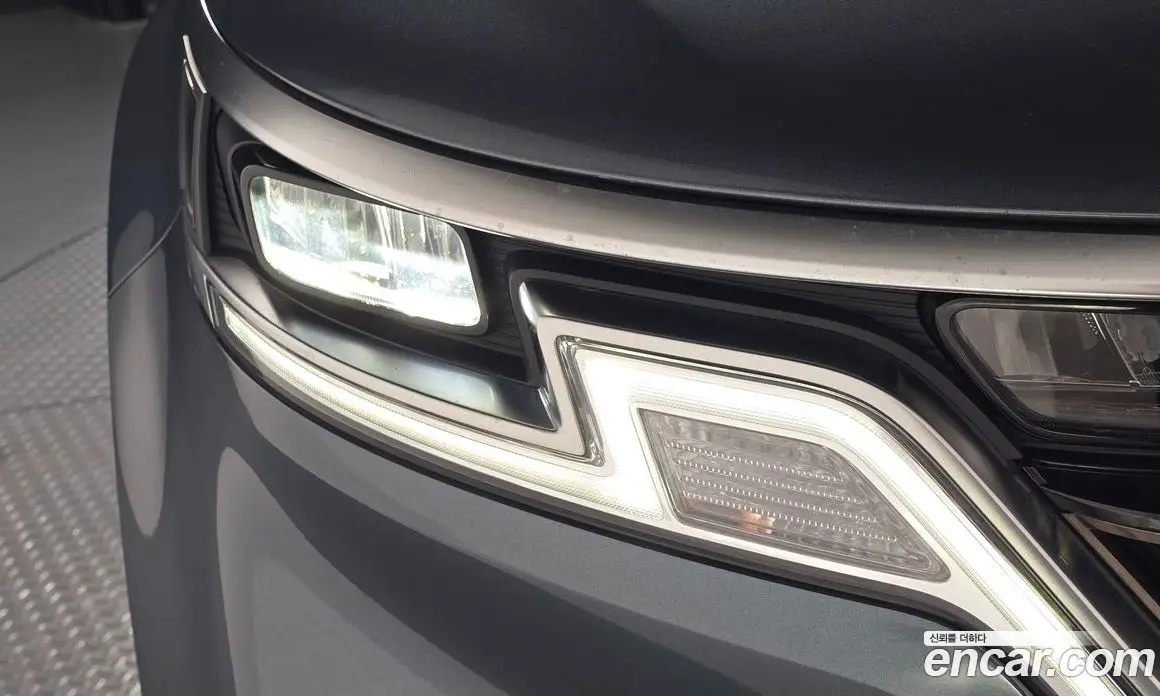 Kia Carnival 2021 2.2 автомат (гидро), фото 8 Kia Carnival 2021 2.2 автомат (гидро), фото 8