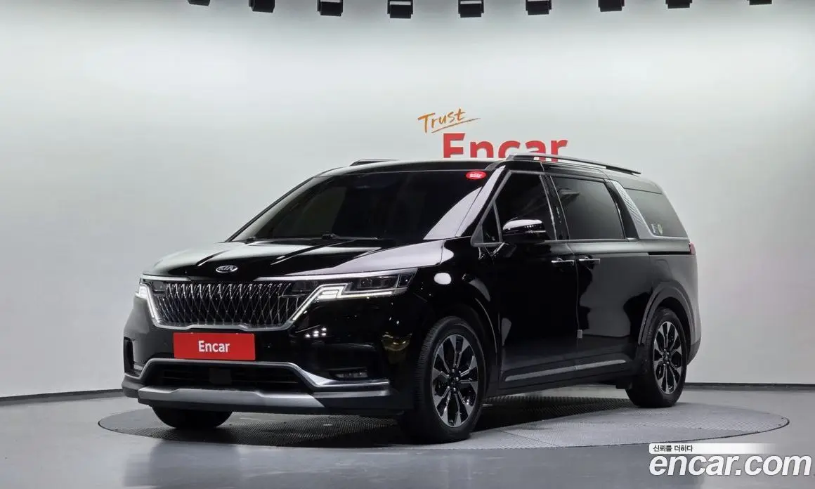 Kia Carnival 2021 2.2 автомат (гидро), фото 1 Kia Carnival 2021 2.2 автомат (гидро), фото 1