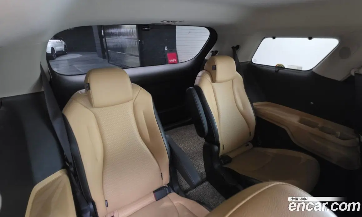 Kia Carnival 2021 2.2 автомат (гидро), фото 16 Kia Carnival 2021 2.2 автомат (гидро), фото 16