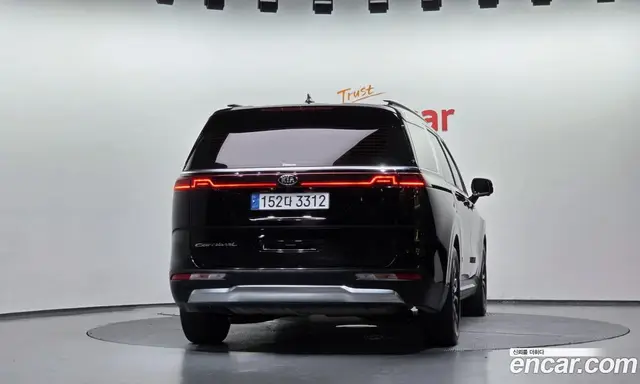 Kia Carnival 2021 2.2 автомат (гидро), миниатюра 4 Kia Carnival 2021 2.2 автомат (гидро), миниатюра 4