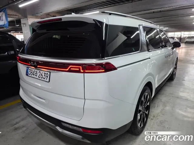 Kia Carnival 2022 2.2 автомат (гидро), миниатюра 2