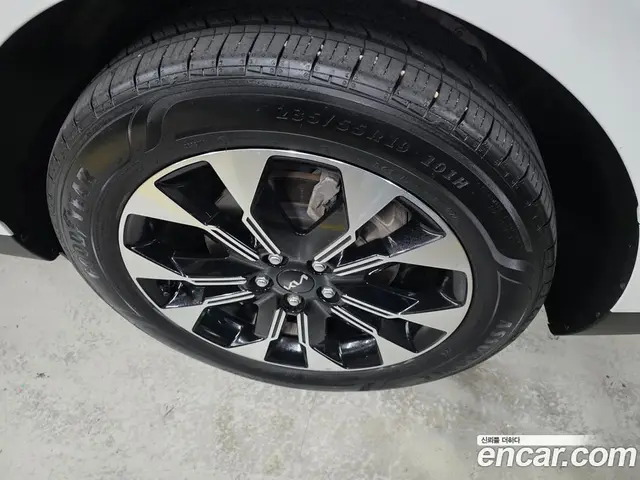 Kia Carnival 2022 2.2 автомат (гидро), миниатюра 4