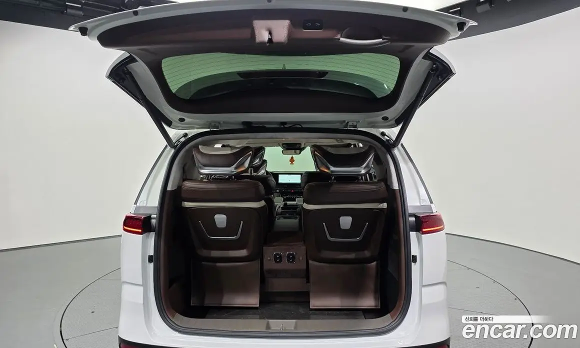 Kia Carnival 2022 2.2 автомат (гидро), фото 20 Kia Carnival 2022 2.2 автомат (гидро), фото 20