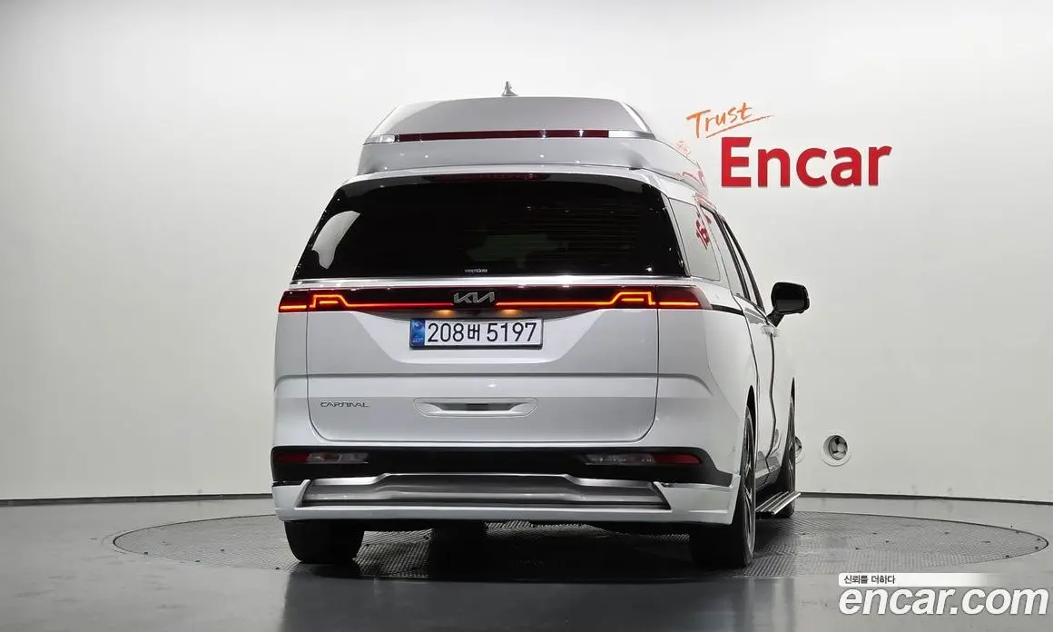 Kia Carnival 2022 2.2 автомат (гидро), фото 4 Kia Carnival 2022 2.2 автомат (гидро), фото 4