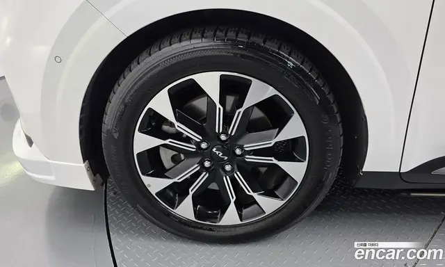 Kia Carnival 2022 2.2 автомат (гидро), миниатюра 5 Kia Carnival 2022 2.2 автомат (гидро), миниатюра 5
