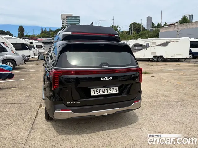 Kia Carnival 2023 3.5 автомат (гидро), миниатюра 4