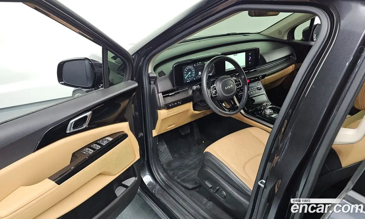 Kia Carnival 2023 2.2 автомат (гидро), фото 13 Kia Carnival 2023 2.2 автомат (гидро), фото 13