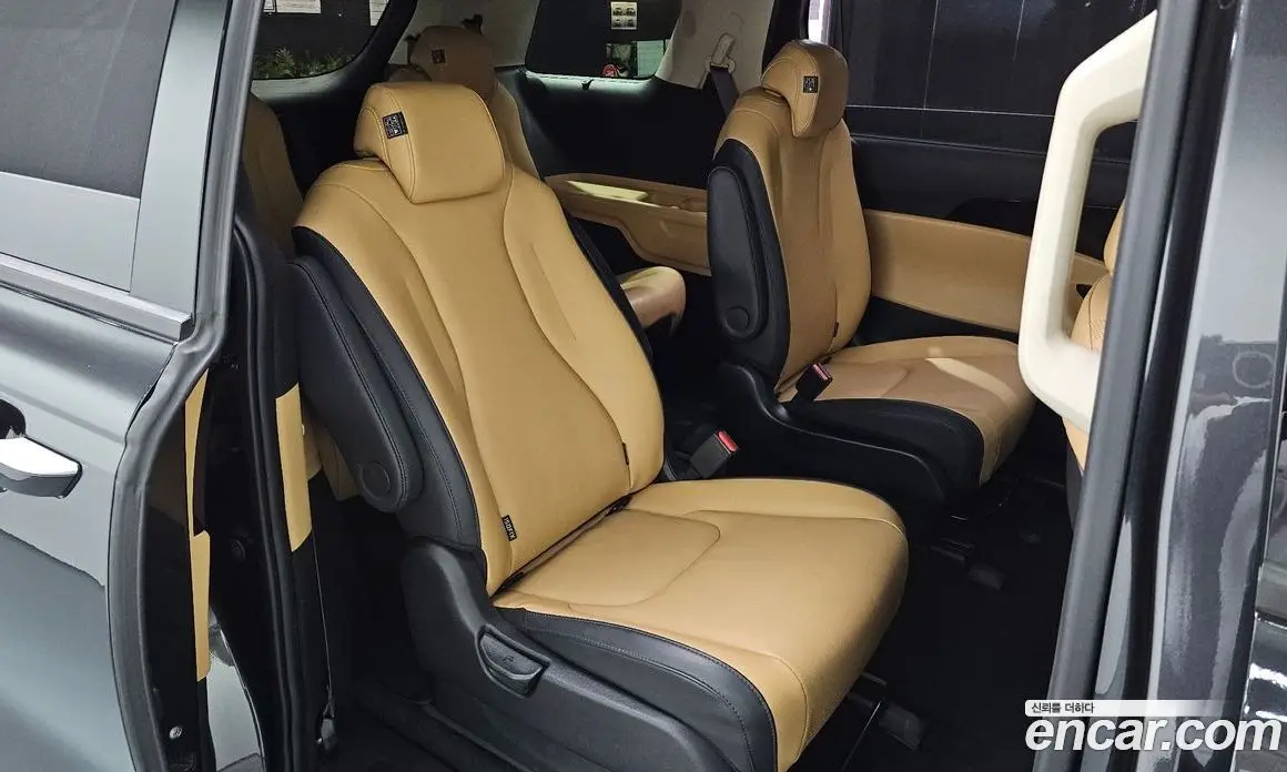 Kia Carnival 2023 2.2 автомат (гидро), фото 17 Kia Carnival 2023 2.2 автомат (гидро), фото 17