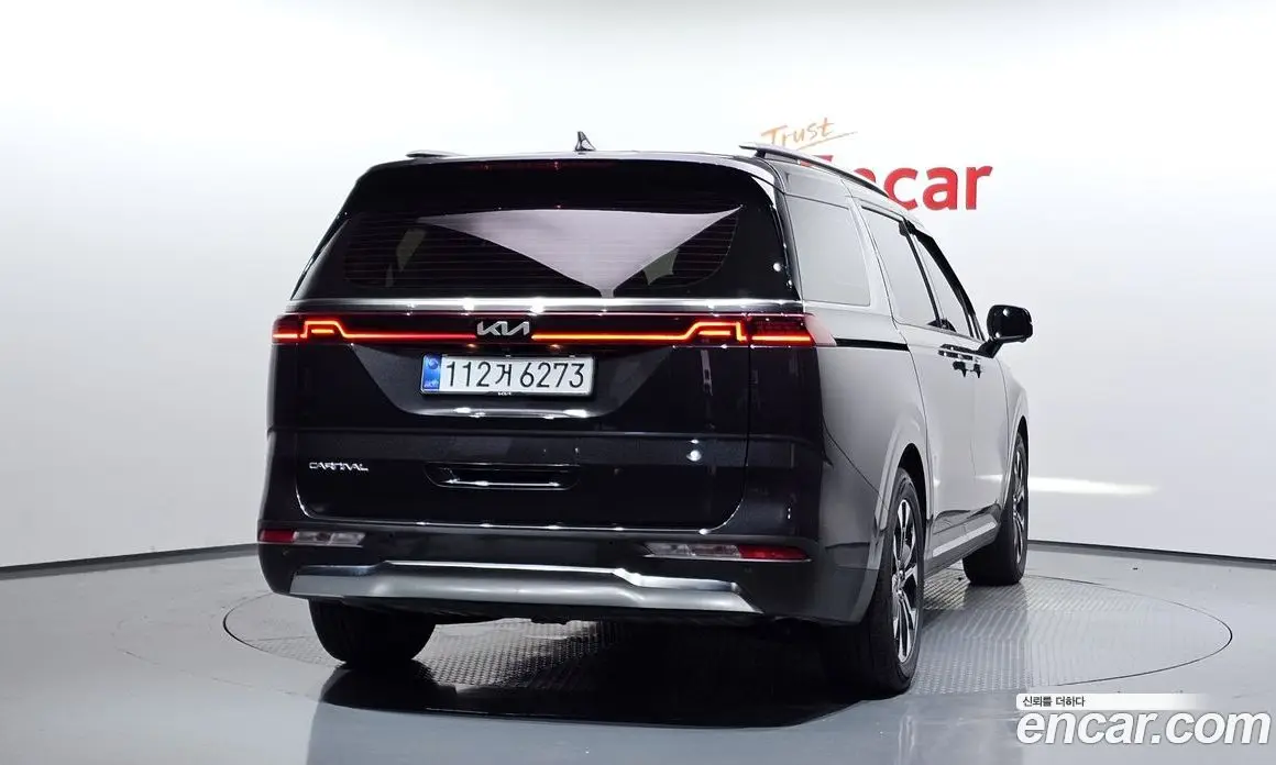 Kia Carnival 2023 2.2 автомат (гидро), фото 4 Kia Carnival 2023 2.2 автомат (гидро), фото 4