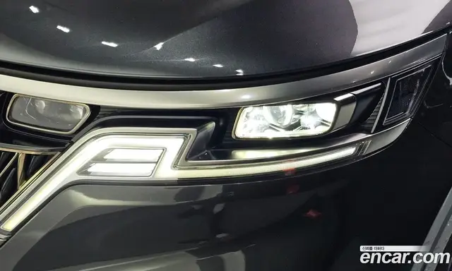 Kia Carnival 2023 2.2 автомат (гидро), миниатюра 8 Kia Carnival 2023 2.2 автомат (гидро), миниатюра 8