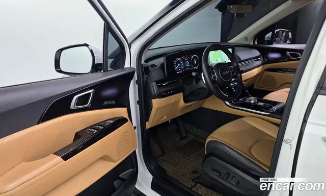 Kia Carnival 2023 2.2 автомат (гидро), миниатюра 10