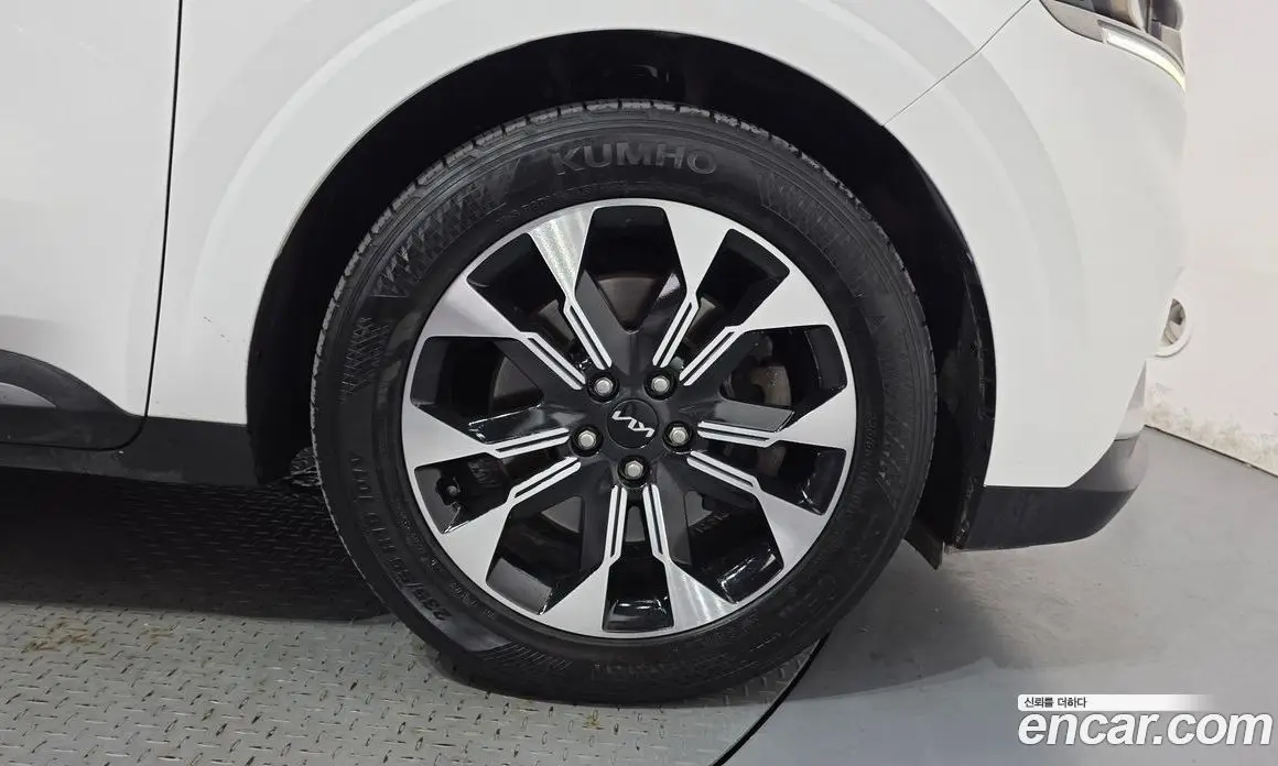 Kia Carnival 2023 3.5 автомат (гидро), фото 7 Kia Carnival 2023 3.5 автомат (гидро), фото 7