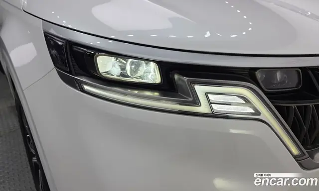 Kia Carnival 2023 3.5 автомат (гидро), миниатюра 8 Kia Carnival 2023 3.5 автомат (гидро), миниатюра 8