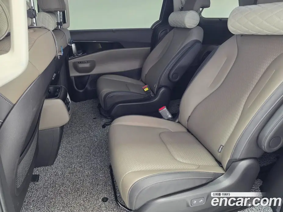 Kia Carnival 2024 2.2 автомат (гидро), фото 13
