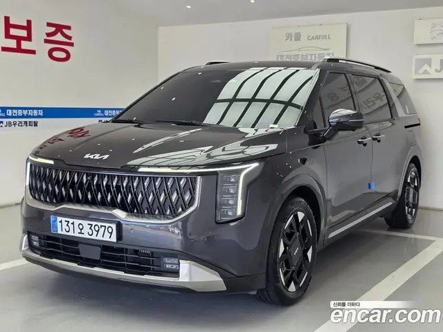 Kia Carnival 2024 2.2 автомат (гидро), миниатюра 3