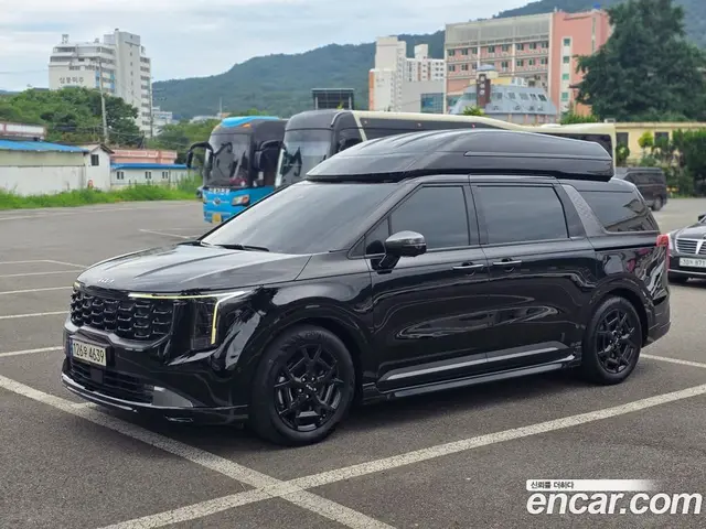 Kia Carnival, 2024, 29 300 км