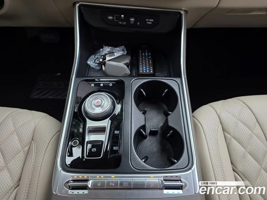 Kia Carnival 2024 3.5 автомат (гидро), фото 16 Kia Carnival 2024 3.5 автомат (гидро), фото 16