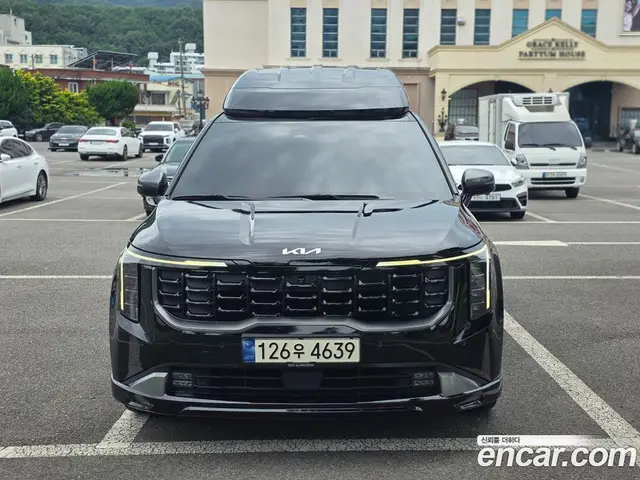 Kia Carnival 2024 3.5 автомат (гидро), миниатюра 3 Kia Carnival 2024 3.5 автомат (гидро), миниатюра 3