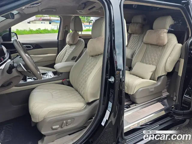 Kia Carnival 2024 3.5 автомат (гидро), миниатюра 7 Kia Carnival 2024 3.5 автомат (гидро), миниатюра 7