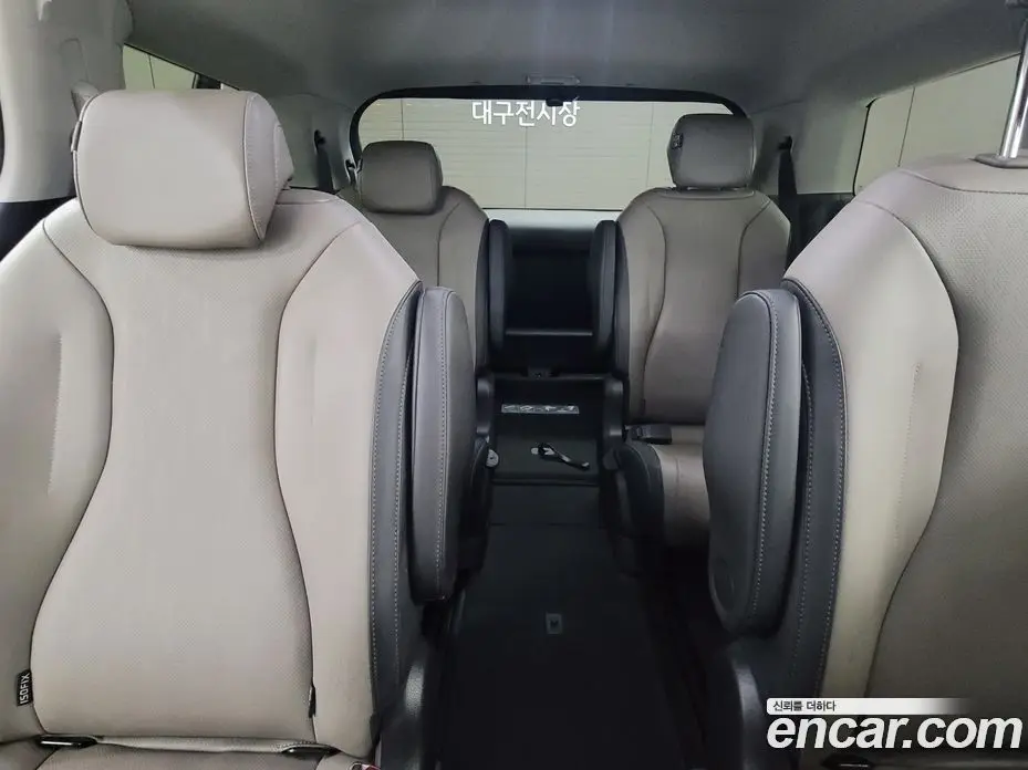 Kia Carnival 2025 2.2 автомат (гидро), фото 16