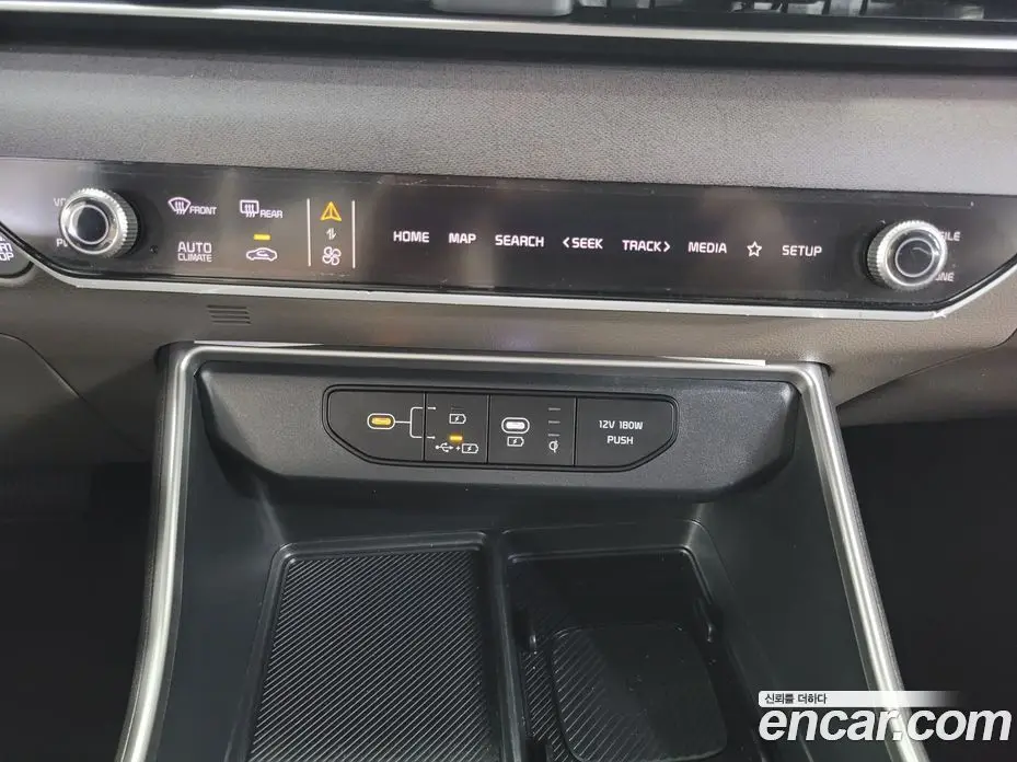 Kia Carnival 2025 2.2 автомат (гидро), фото 8