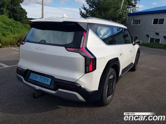 Kia EV9 2023 автомат (гидро), миниатюра 2