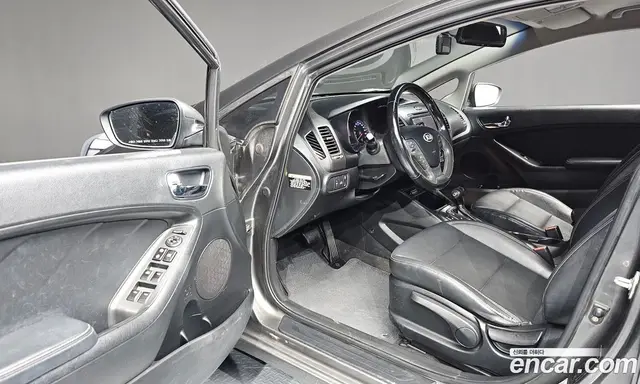 Kia K3 2013 1.6 автомат (гидро), миниатюра 10 Kia K3 2013 1.6 автомат (гидро), миниатюра 10