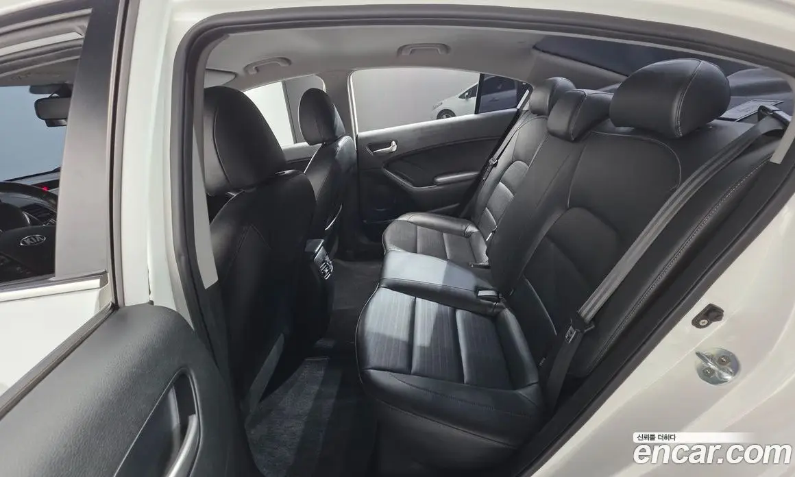 Kia K3 2016 1.6 автомат (гидро), фото 18 Kia K3 2016 1.6 автомат (гидро), фото 18