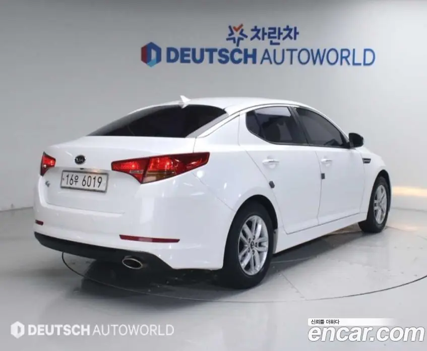 Kia K5 (Optima) 2011 2.0 автомат (гидро), фото 2 Kia K5 (Optima) 2011 2.0 автомат (гидро), фото 2