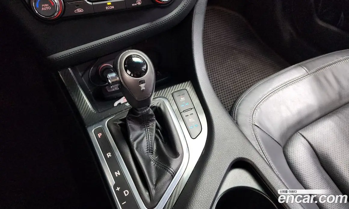 Kia K5 (Optima) 2011 2.0 автомат (гидро), фото 9 Kia K5 (Optima) 2011 2.0 автомат (гидро), фото 9