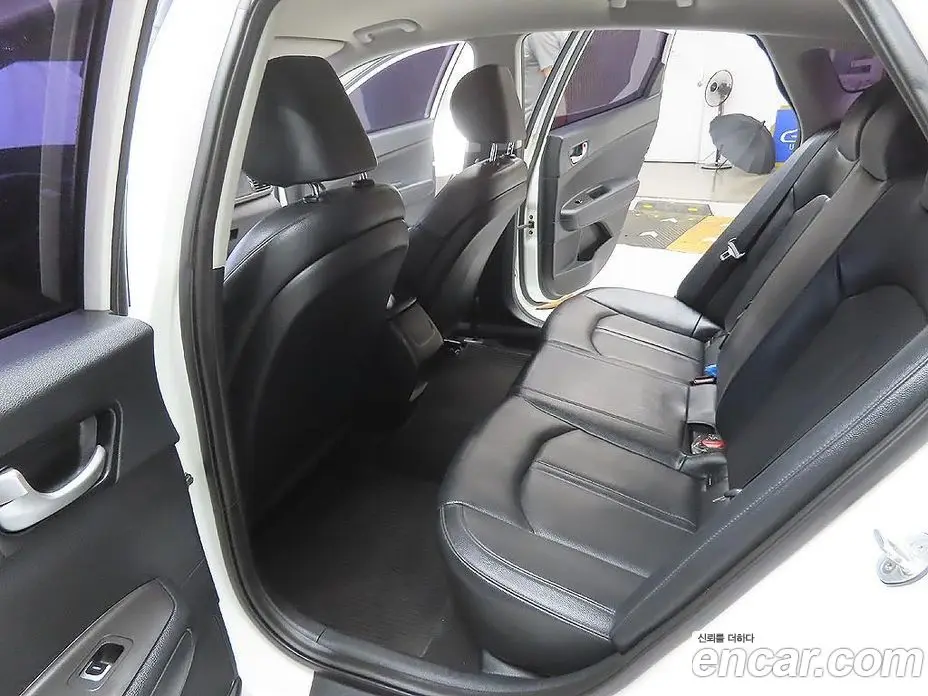 Kia K5 (Optima) 2016 2.0 автомат (гидро), фото 8 Kia K5 (Optima) 2016 2.0 автомат (гидро), фото 8