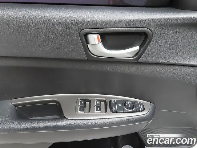 Kia K5 (Optima) 2016 2.0 автомат (гидро), миниатюра 10 Kia K5 (Optima) 2016 2.0 автомат (гидро), миниатюра 10